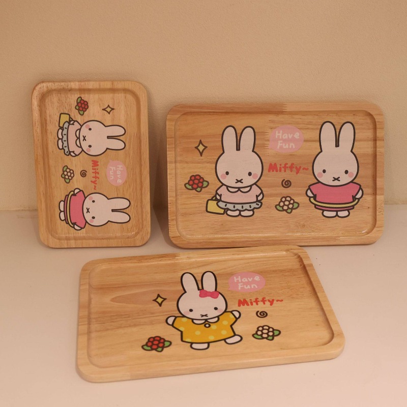 Assiette en bois mignonne Miff - Coffee Tea Uses avis et prix